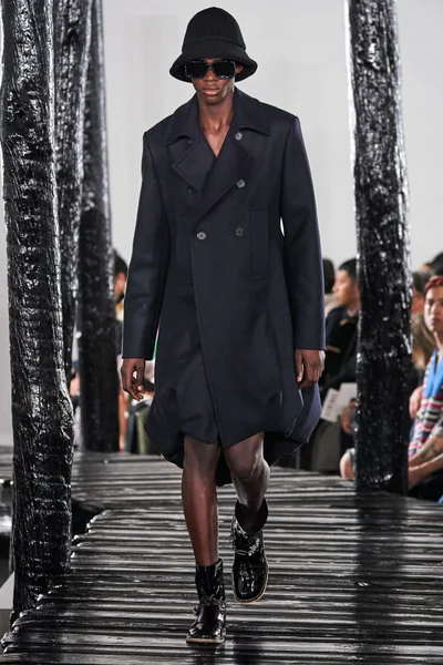 Look 37